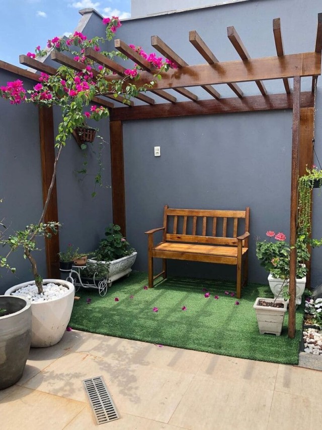 cropped-pergolado-com-plantas-4.jpg