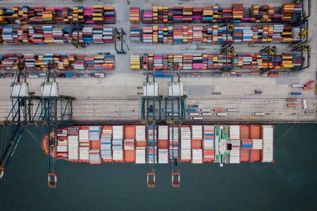 Menos sacas, mais dólares: o novo cenário das exportações de café do Brasil