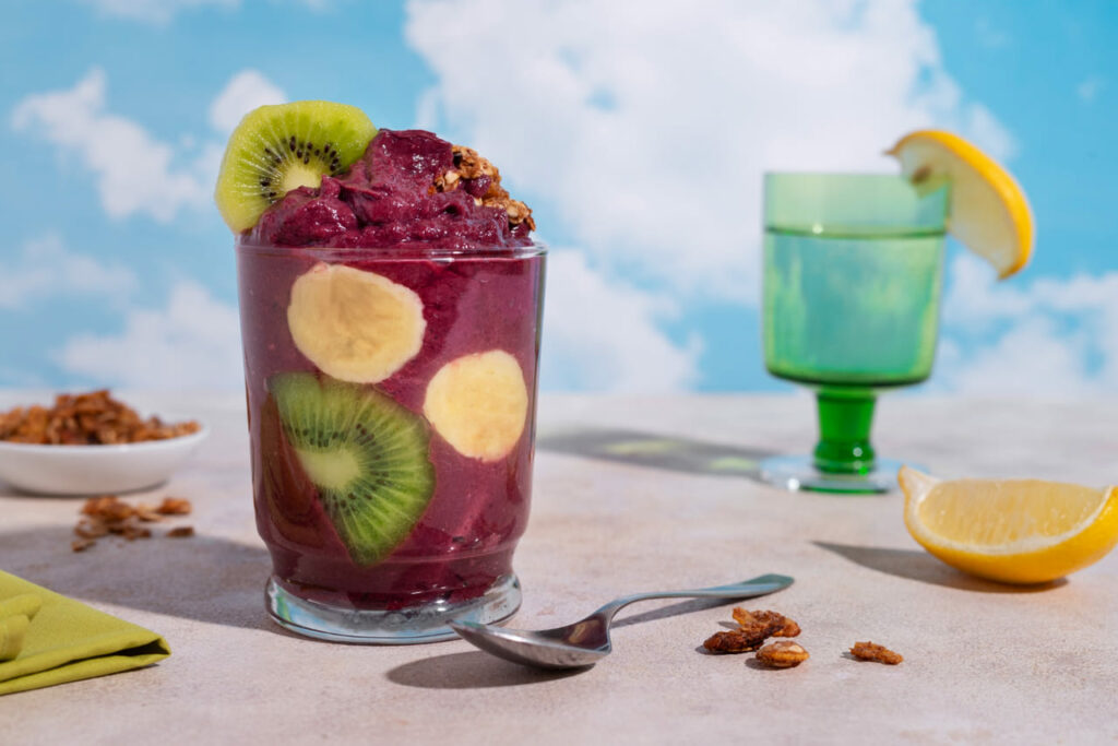 COP30 volta atrás e libera açaí, tacacá e maniçoba no cardápio oficial