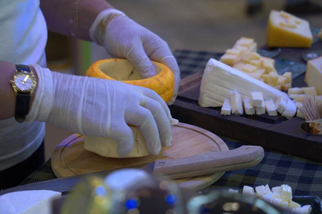 Produtos com selo de origem ganham espaço na Feira Sabores do Paraná