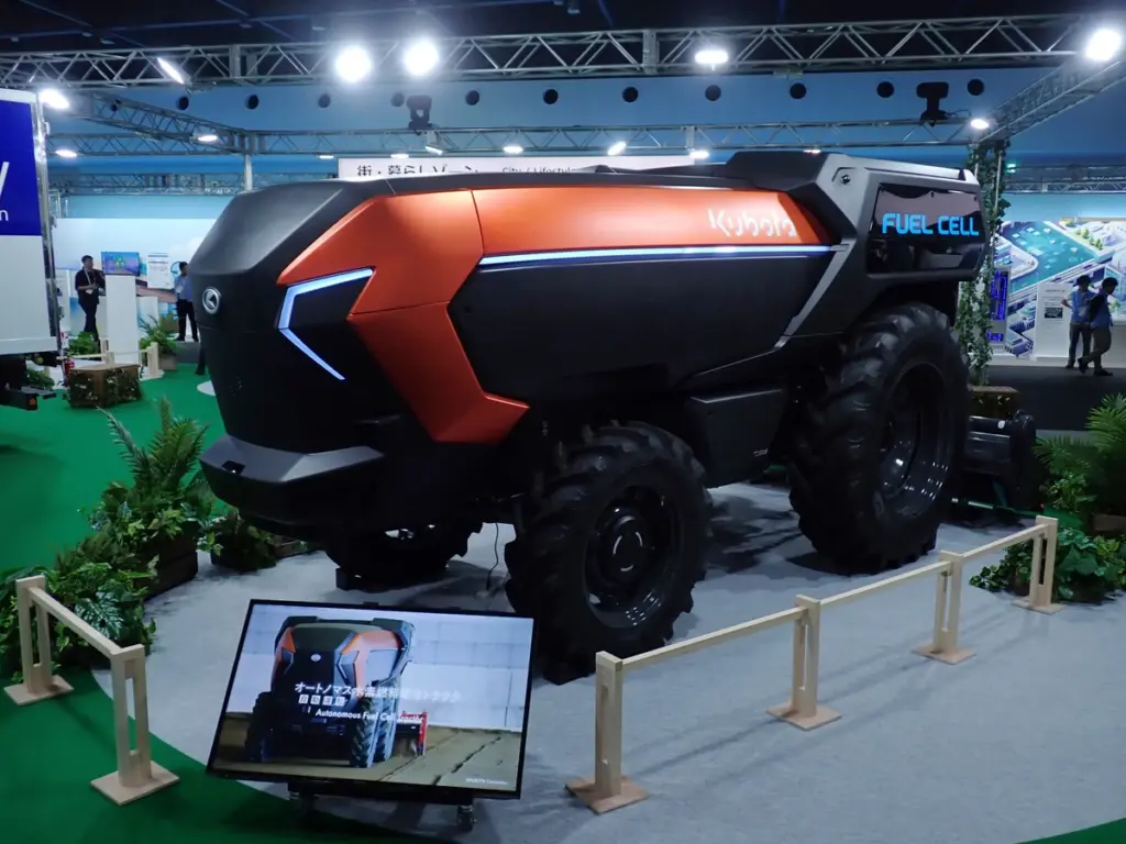 Japão apresenta o primeiro trator movido a hidrogênio e sem motorista