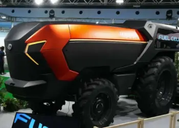 Japão apresenta o primeiro trator movido a hidrogênio e sem motorista