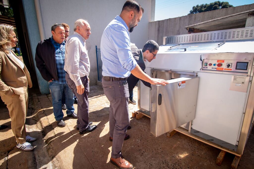 Paraná investe em tecnologia para transformar resíduos em energia limpa nas escolas agrícolas