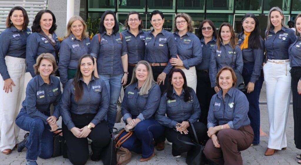 Comissão Estadual de Mulheres (CEMF) eleva a representatividade sindical no Paraná