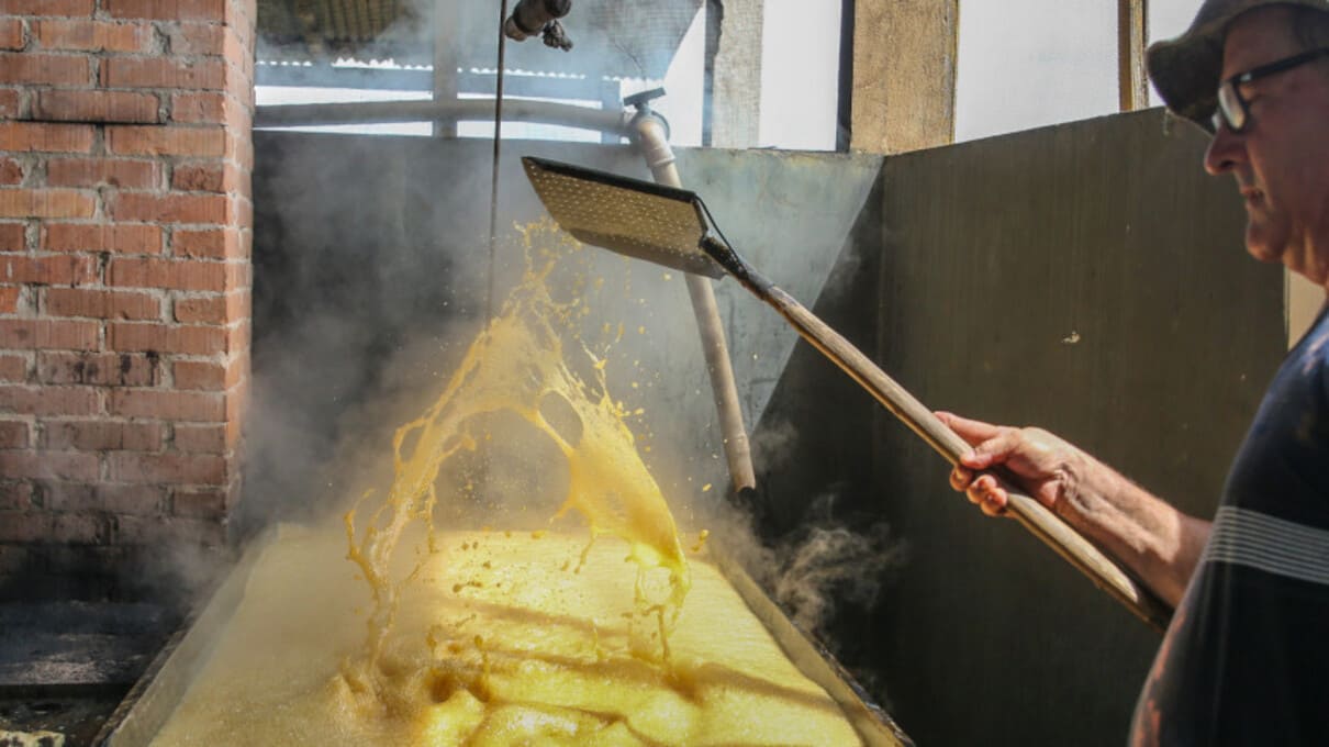 Assembleia aprova título que consagra Capanema como Capital do Melado