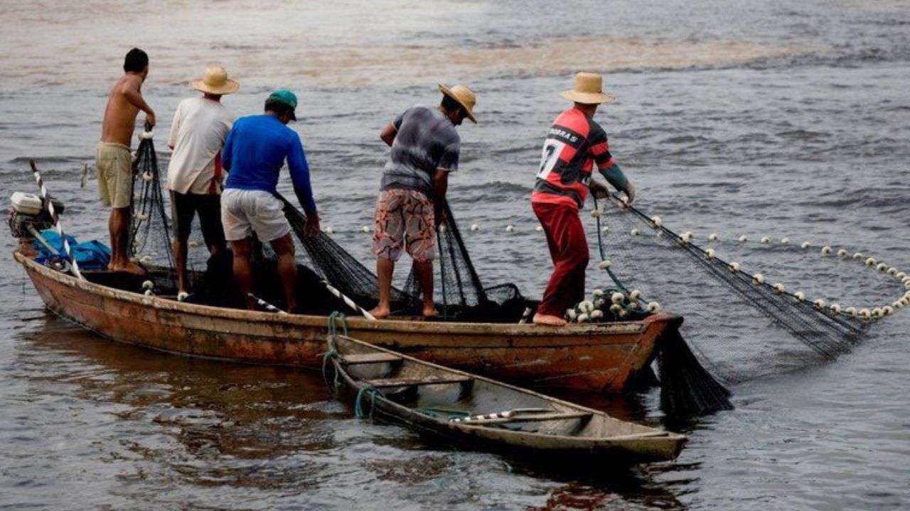 Após 10 anos de espera, seguro-defeso 2015/2016 começa a ser pago