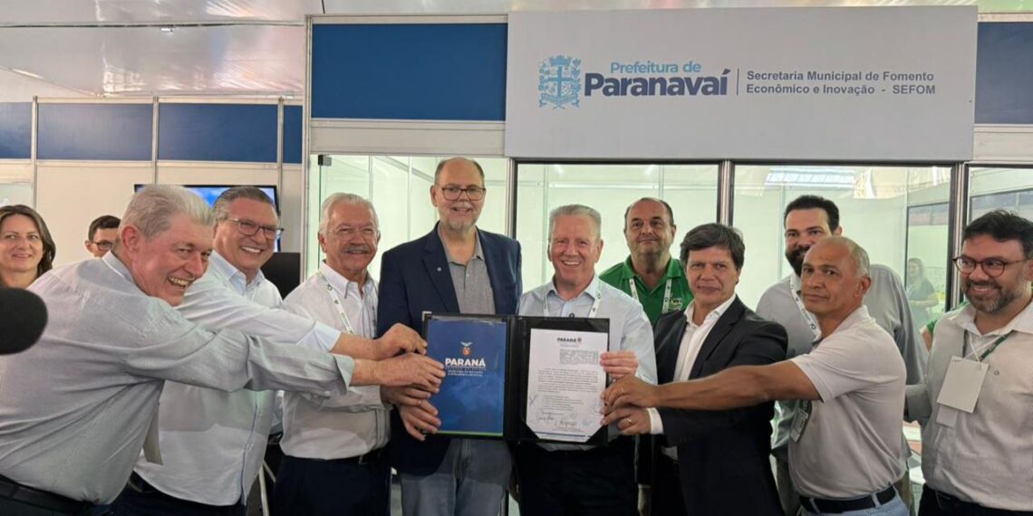 Estado anuncia R$ 1,5 milhão para criar polo tecnológico da mandioca em Paranavaí