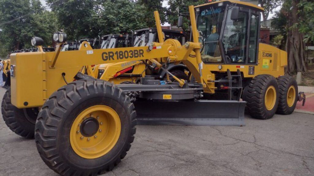 Rio de Janeiro recebe máquinas do Mapa para modernizar estradas rurais e fortalecer o agro fluminense