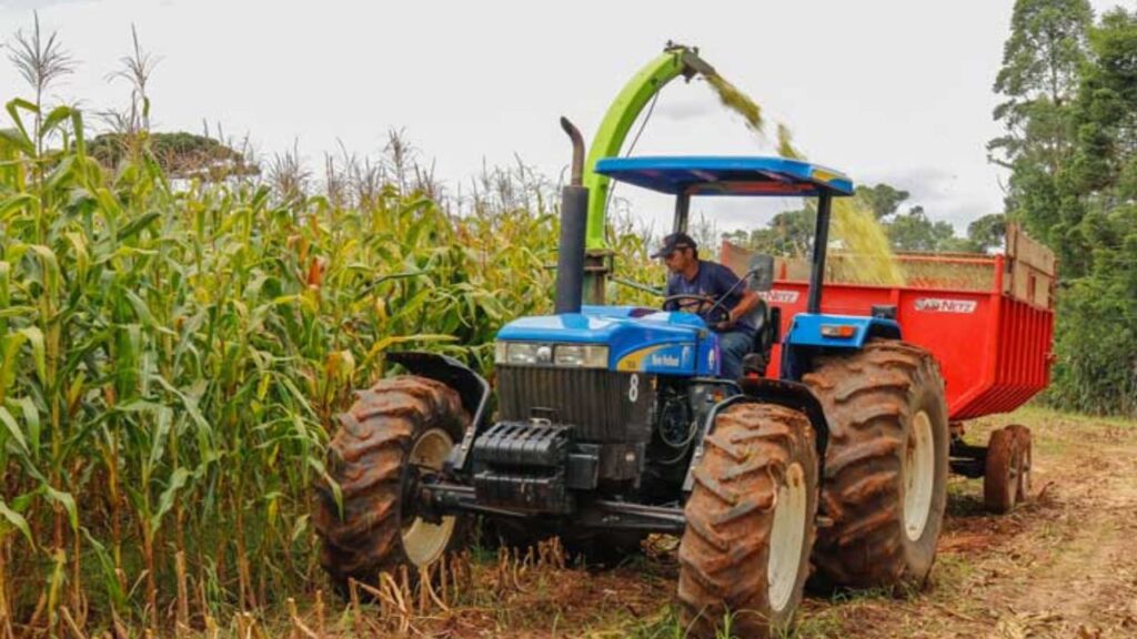 Tibagi reforça estrutura rural com R$ 3,6 milhões em novos equipamentos