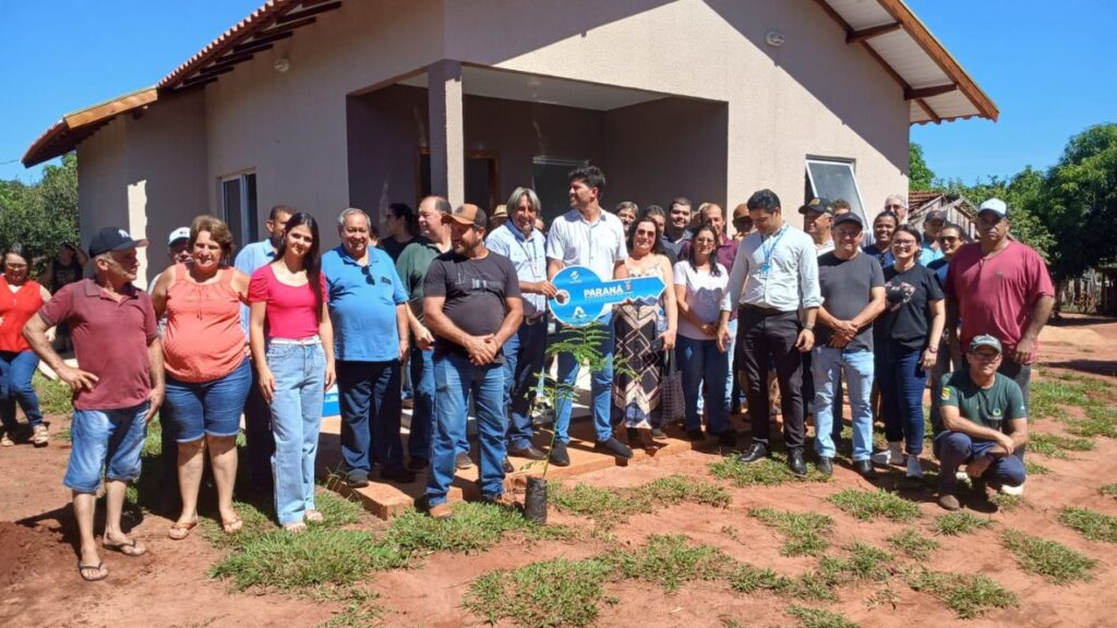 Cohapar executa projeto habitacional completo para trabalhadores rurais de Altônia